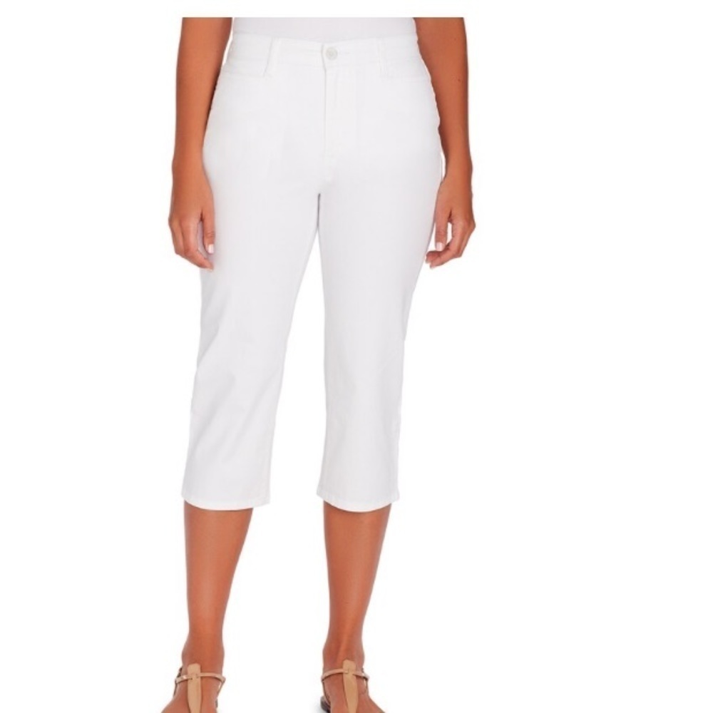 Gloria Vanderbilt white ribbed utility Capri - Picture 2 of 6